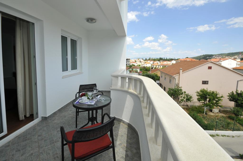 Villa Lida 2 Trogir Buitenkant foto